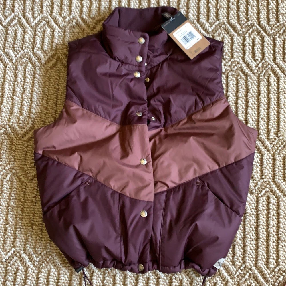 Brand new TNF retro vest